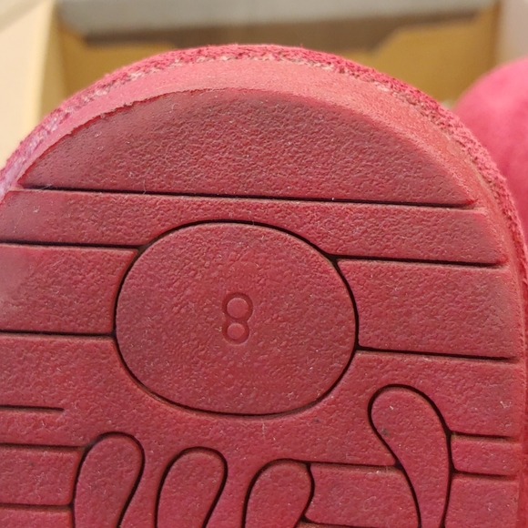 BEARPAW Suede Pom Pom Boot Cranberry Red - 8 - Picture 9 of 13